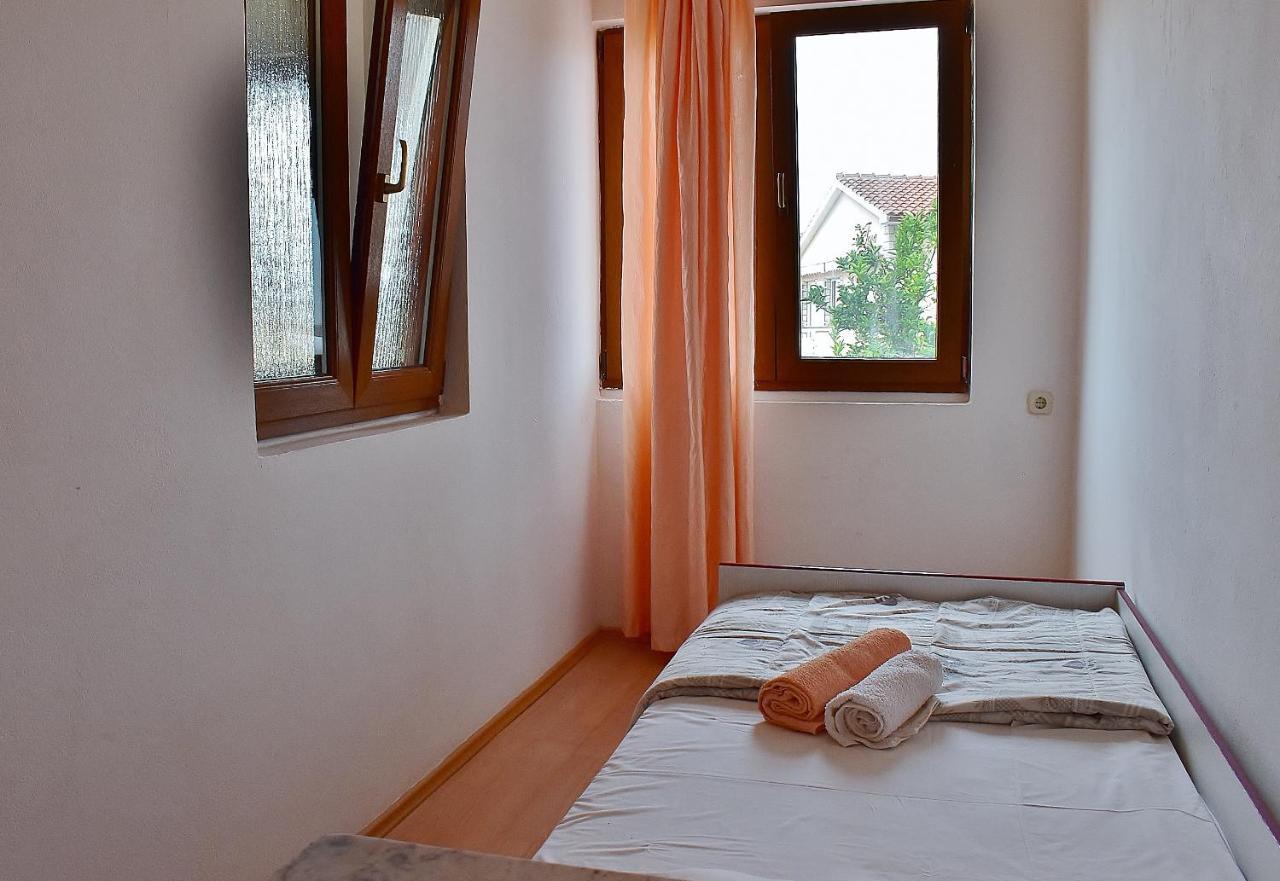 Apartament Banjol Exteriör bild