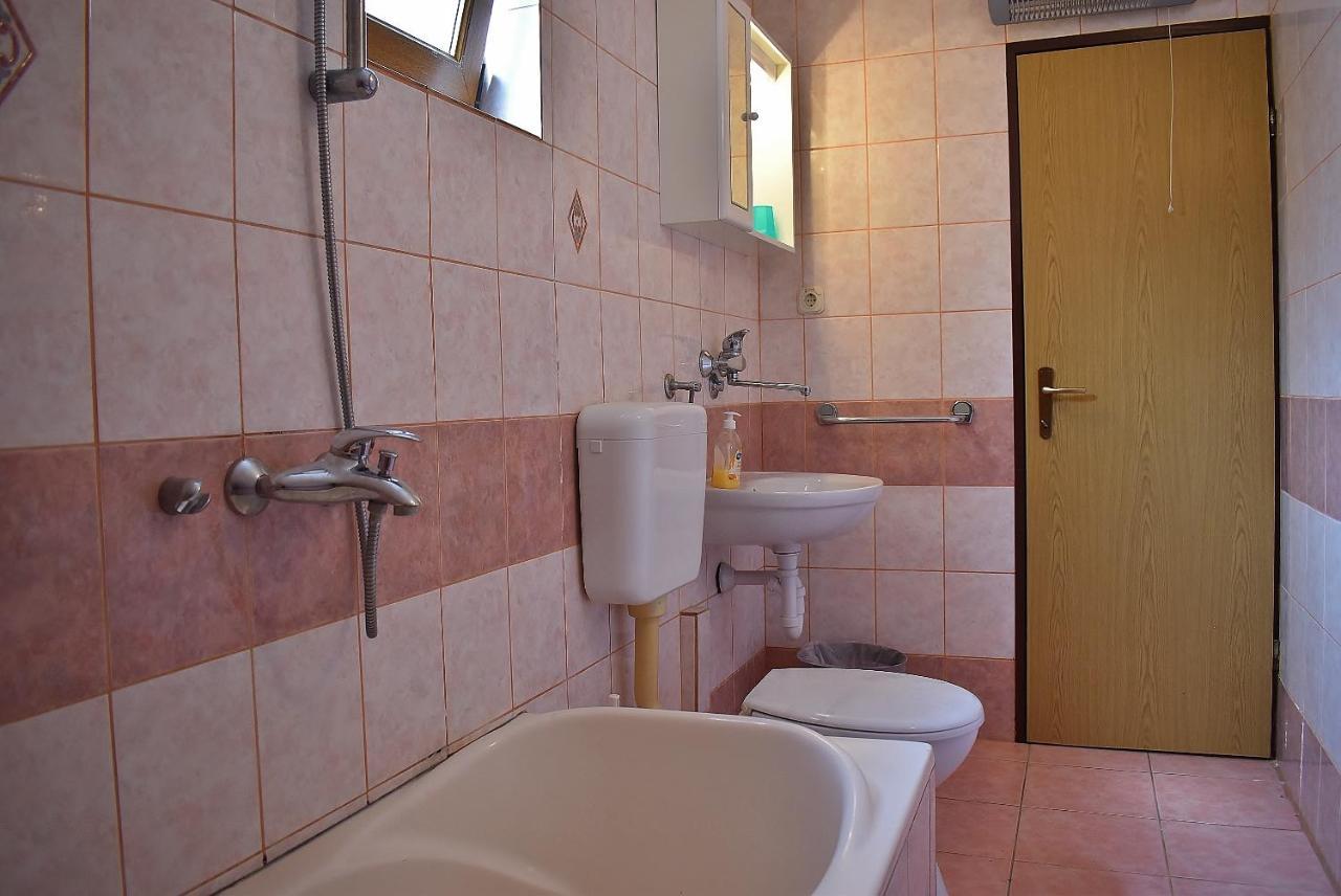 Apartament Banjol Exteriör bild