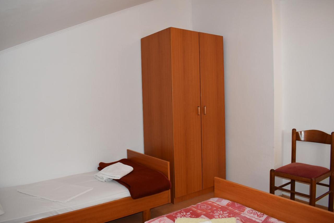 Apartament Banjol Exteriör bild