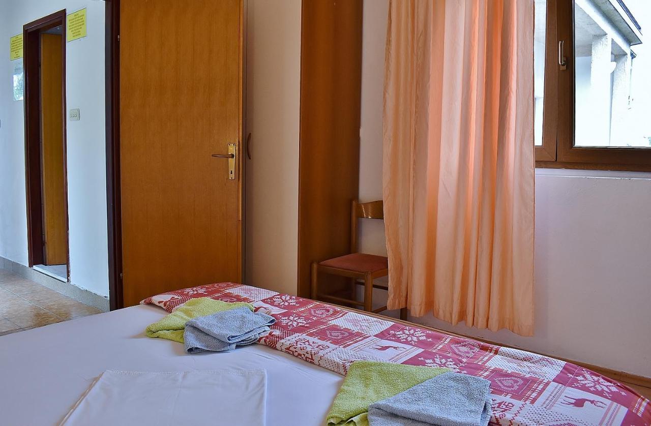 Apartament Banjol Exteriör bild
